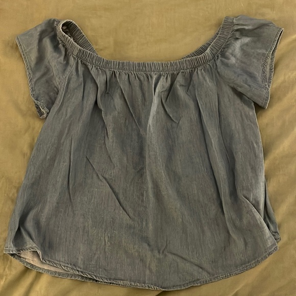 OVER THE SHOULDER BLUE DENIM TOP - Picture 1 of 1